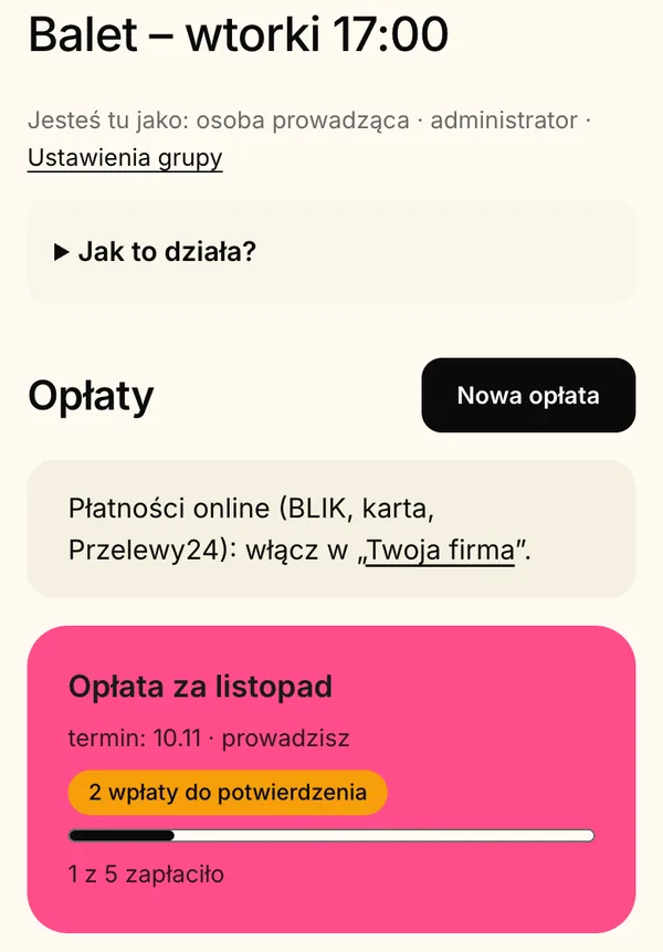 Grupa zajęć z przyciskiem „Nowa opłata” i kafelkiem opłaty za listopad